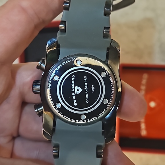 Swiss Legend Commander Pro - Picture 5 of 6